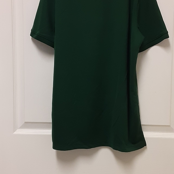 Short sleeve t-shirt boys dark green size 10/12 - Picture 3 of 5
